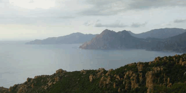 La Corse, si lointaine et si proche