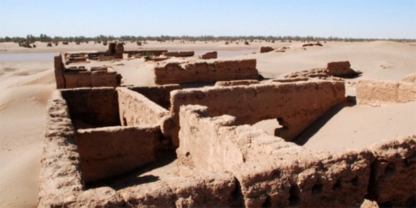 déserts marocain - village de Mhamid et le Draa