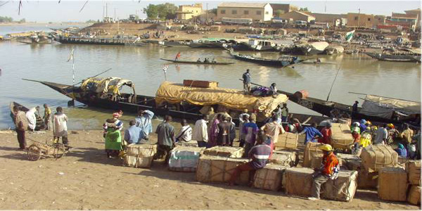 Mali - le marché des pêcheurs près du Niger