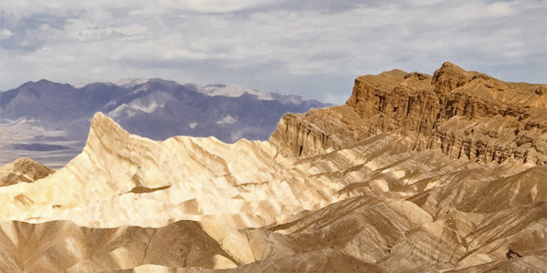 Zabriskie Point dans la vallée de la mort