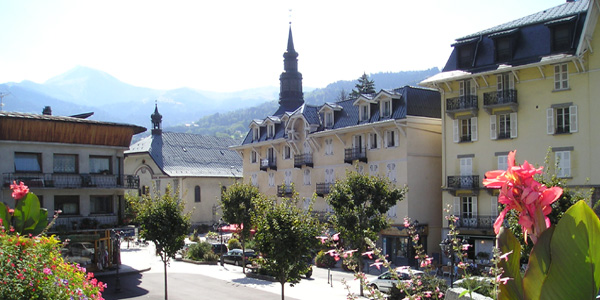 le village de Saint-Gervais-les-Bains le village de Saint-Gervais-les-Bains