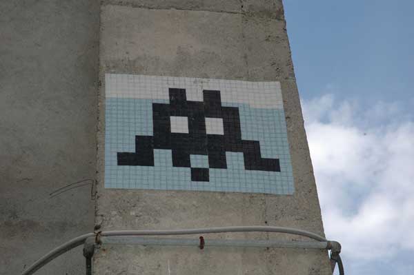 architecture - street-art bastia - space invader