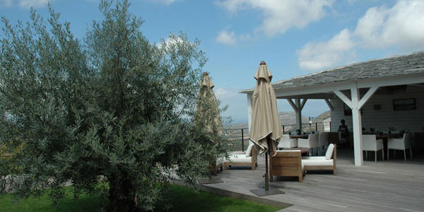 U Palazzu Serenu - Oletta (Corse) la terrasse salle à manger