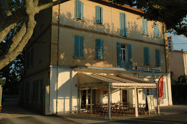 Hôtel Restaurant Le Castel Fleuri à Carnoules