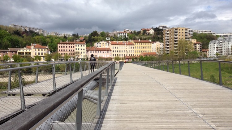 Une nouvelle passerelle sur le Rhône à Lyon en 2011