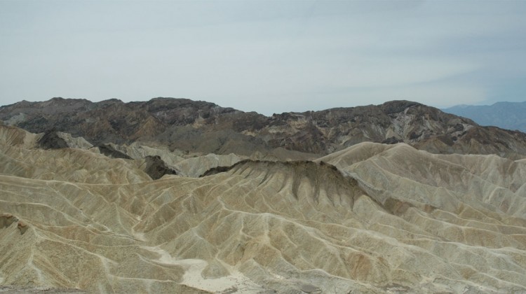 Zabriskie Point dans la vallée de la mort