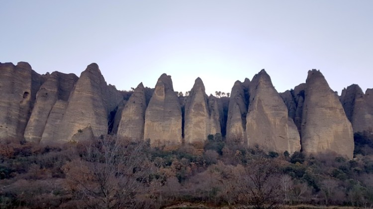 Les pénitents des Mées en Provence