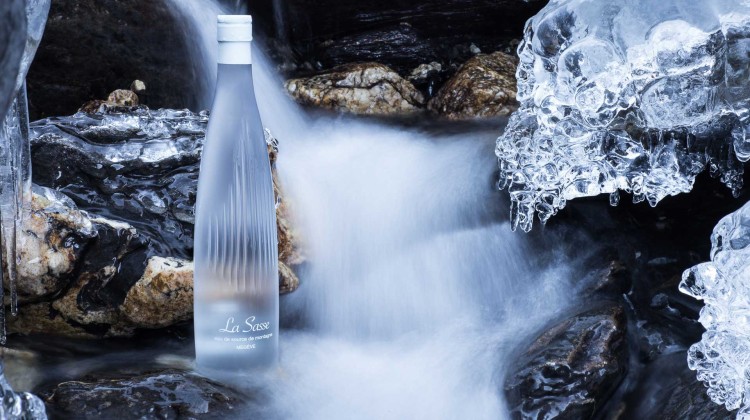 LA SASSE, EAU DE SOURCE DE MONTAGNE