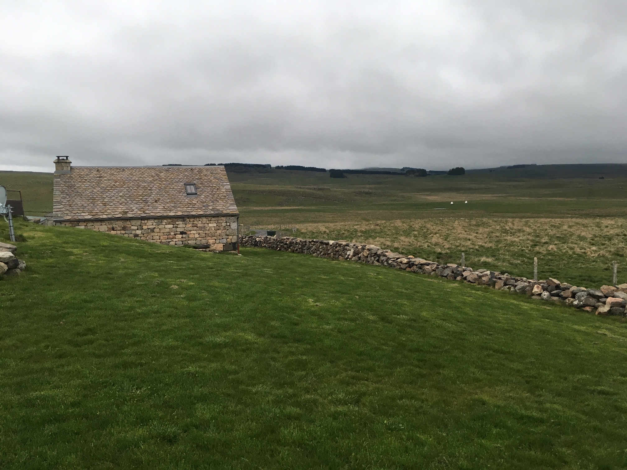 Carnets de voyage Aubrac - Buron Cap Combattut - les paysages