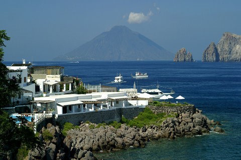 Jean Gaches - Croisière en méditerranée : Panarea et le Stromboli