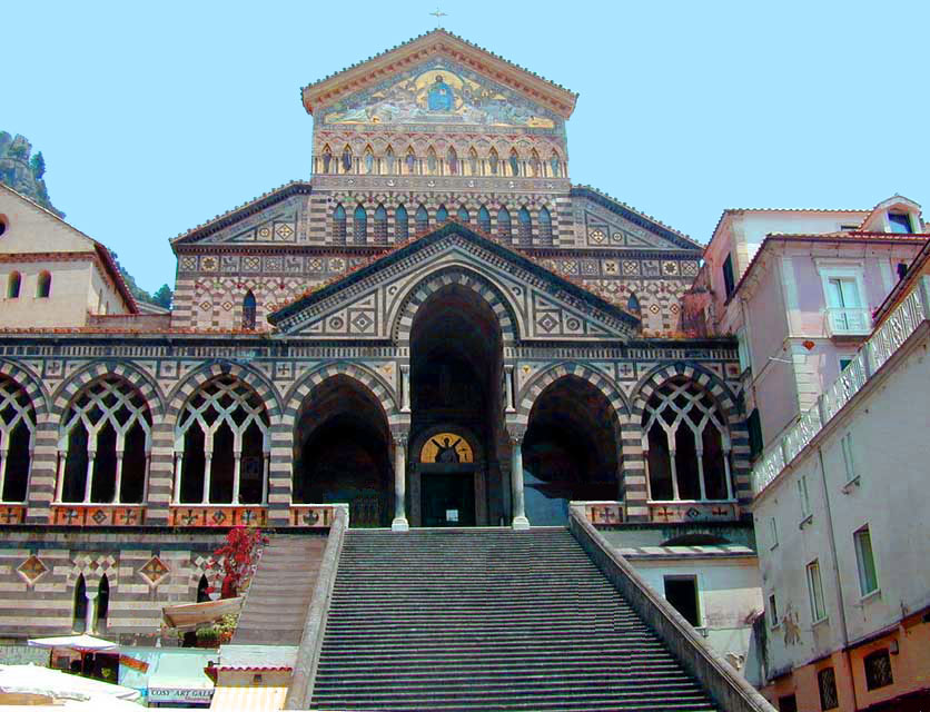 Jean Gaches - Croisière en Méditerranée : la côte Amalfitaine et la cathédrale San Andrea à Amalfi par @carnets-voyage.com