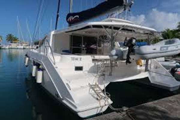 Croisieres de Jean - Croisière en Corse du Sud : catamaran